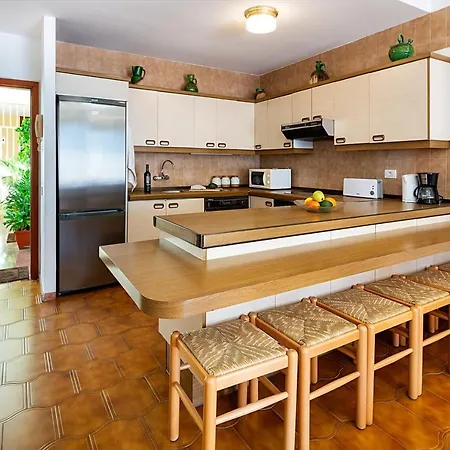 Spacious Terrace Palmas Apartment *